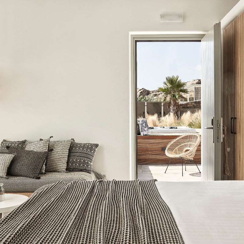 Honeymoon Bliss suite with private pool 