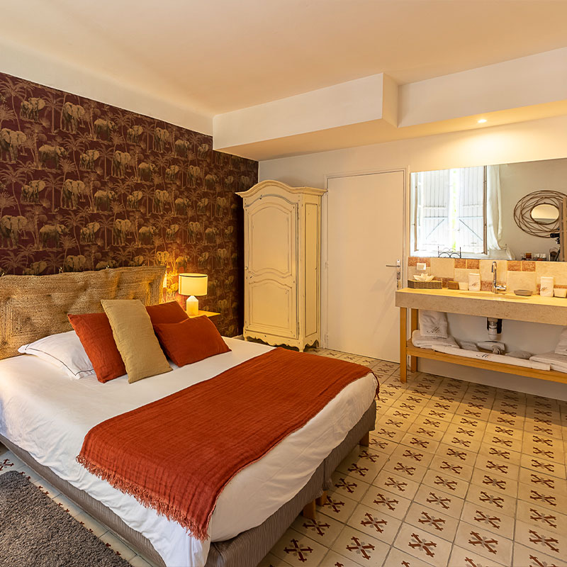 Mantille Room