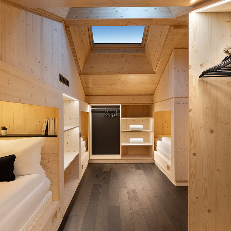 Duplex Room for 5