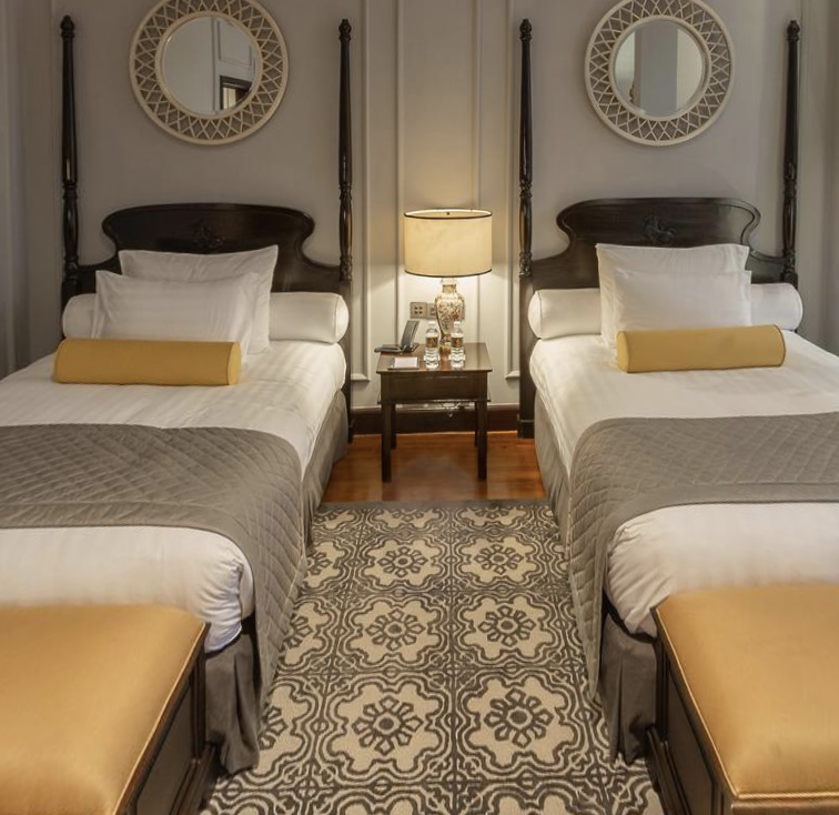 Executive Suite - Twin Bed