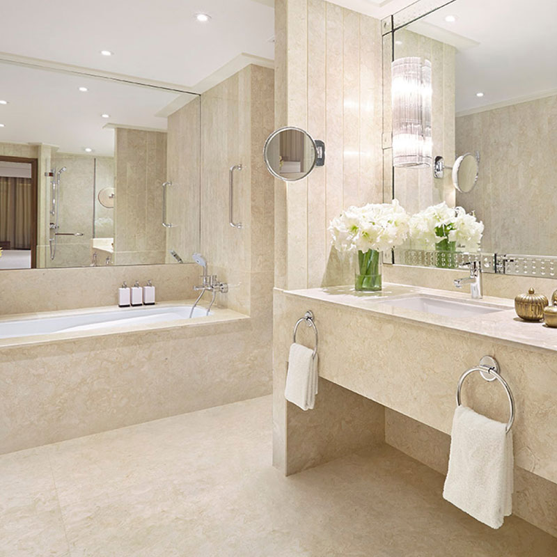Premier Room