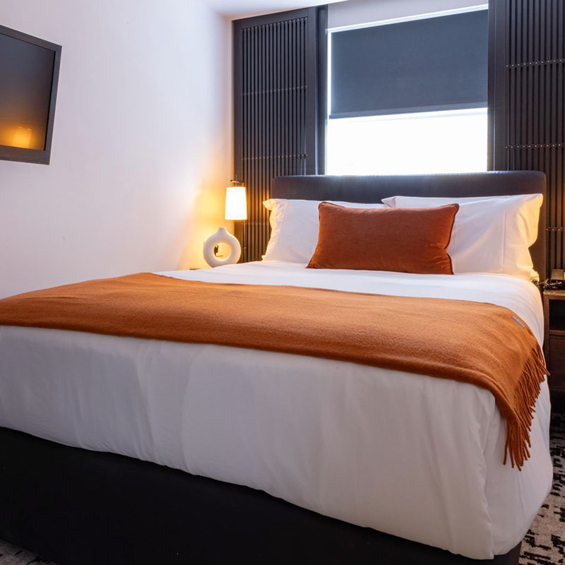 Petite Double Room
