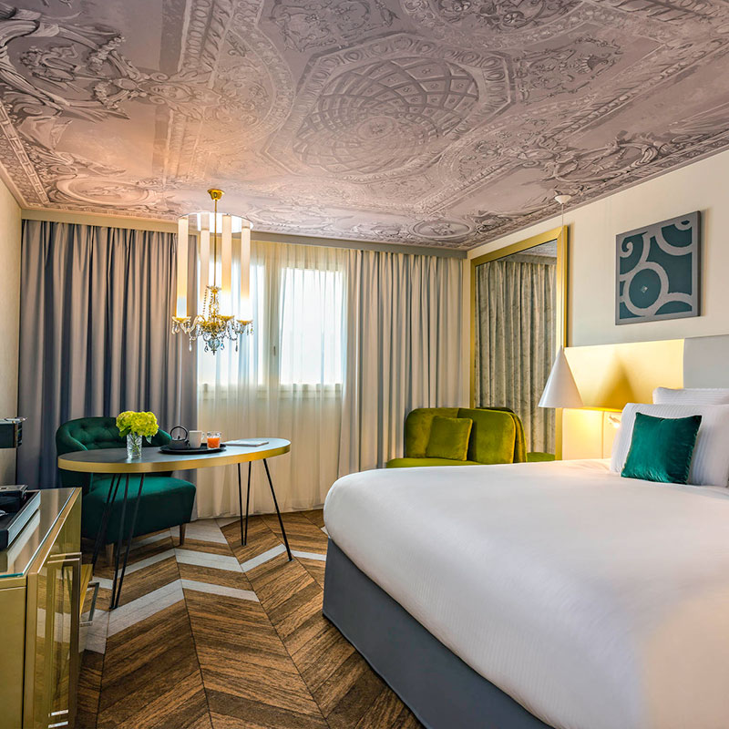 Deluxe King Room