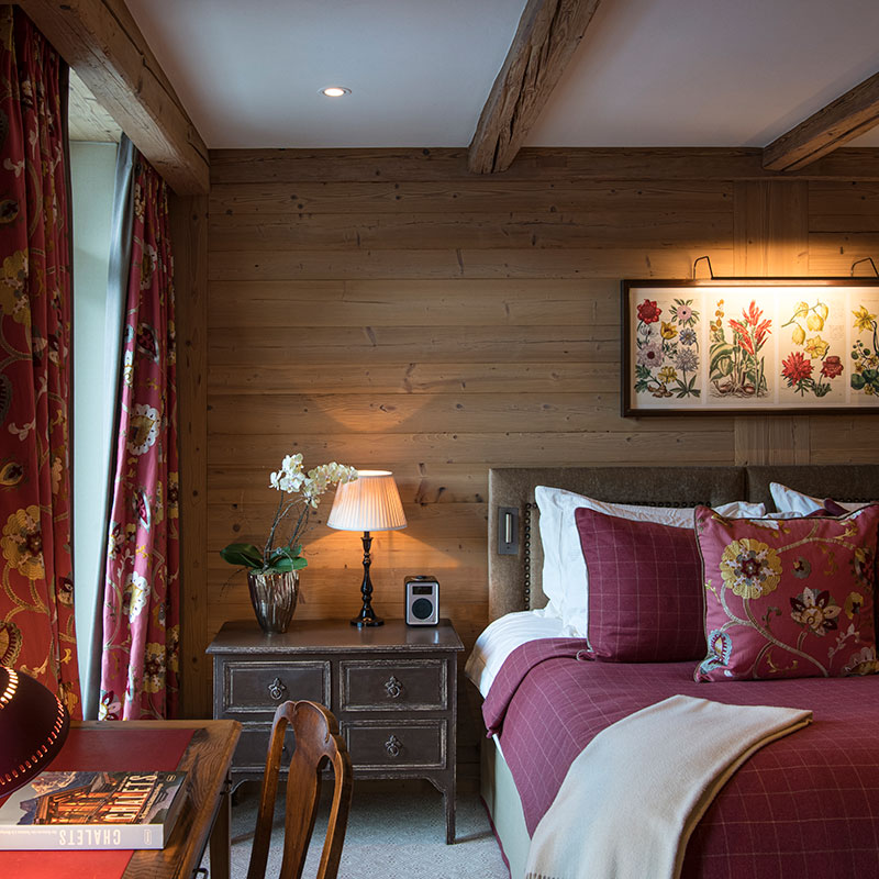 DELUXE SUITE MOUNTAIN VIEW