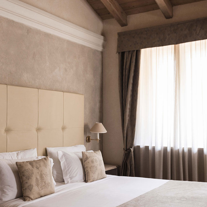 Standard room no lake view