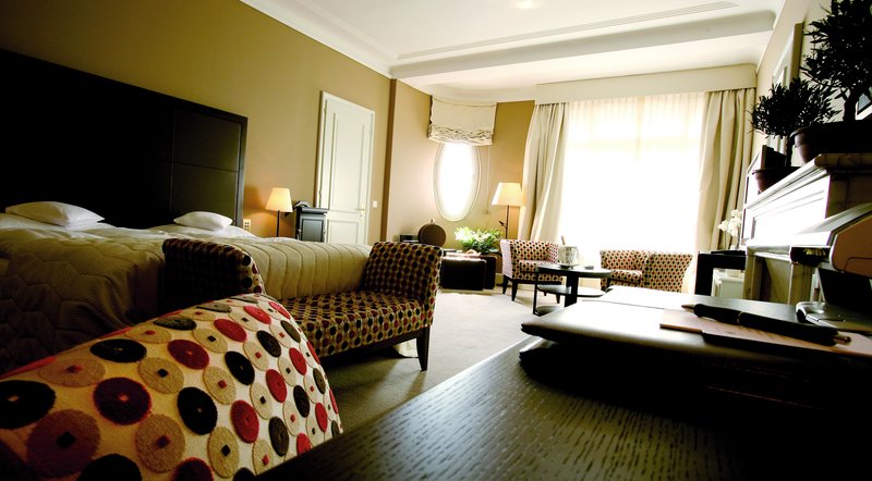 Deluxe Suite Lake View