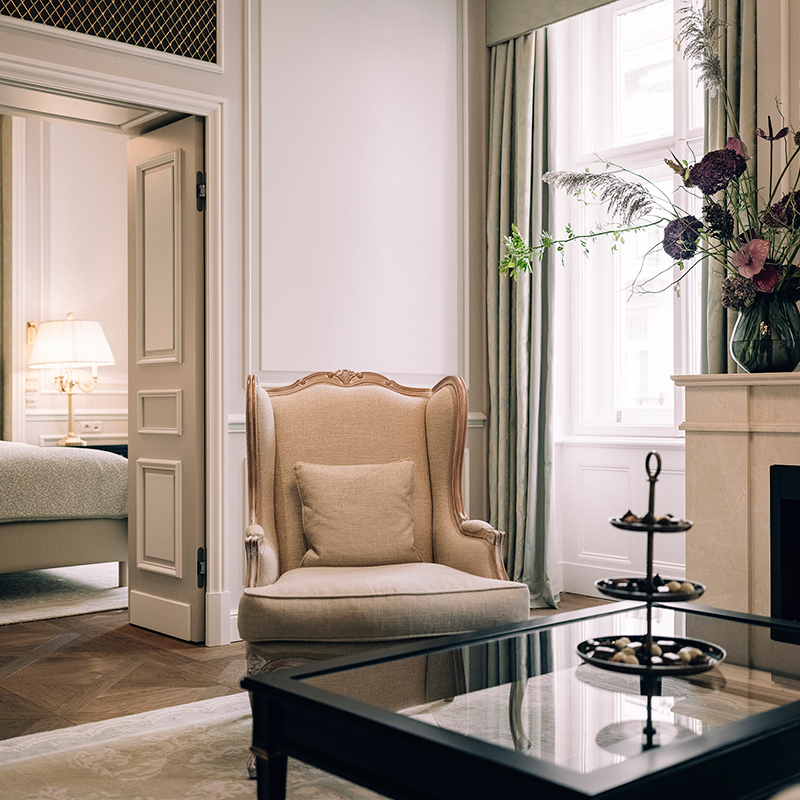 Signature Suite