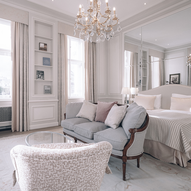Signature Suite