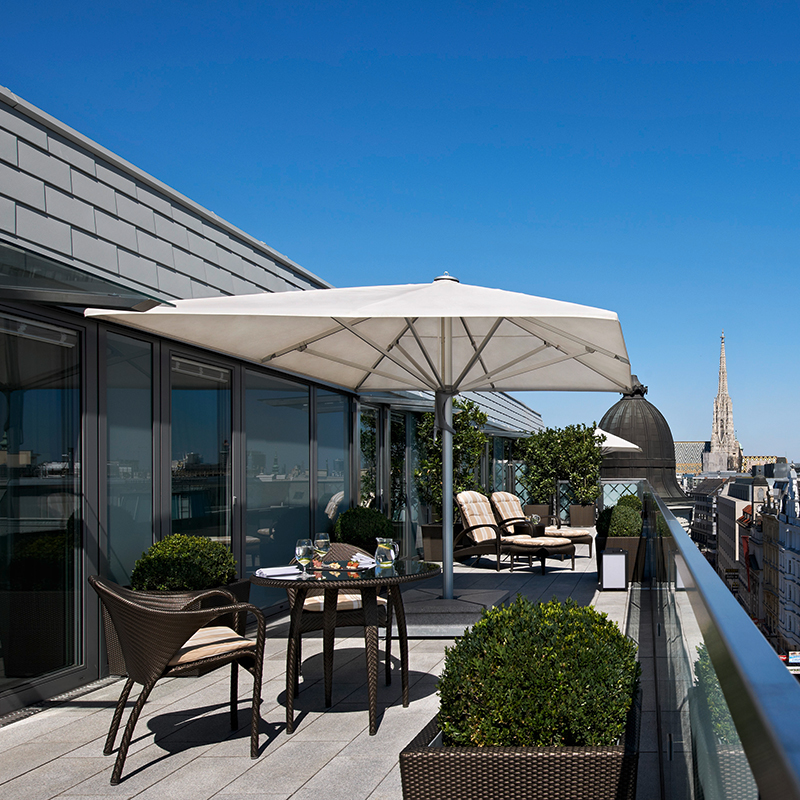 Signature Suite Terrace