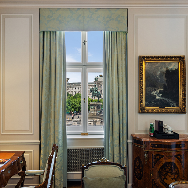 Signature Suite View