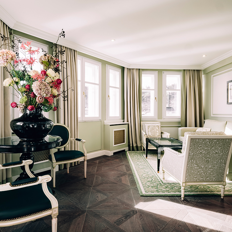 Signature Suite View