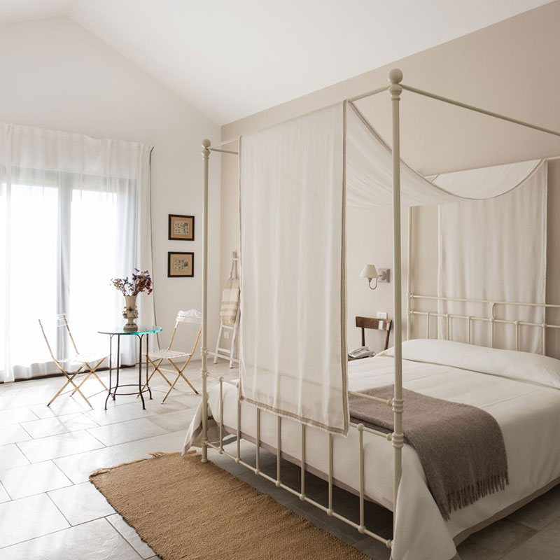 Deluxe Room with garden/pool view