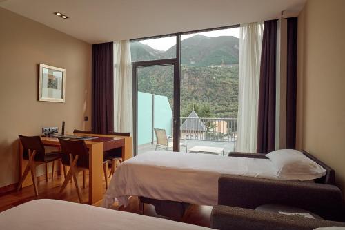 Duplex Apartment (2 Adults + 2 Children)