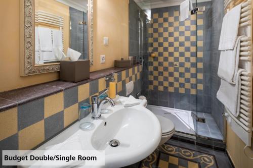 Budget Single Room