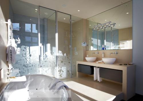 Roof Spa Suite 