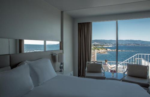 Luxury Room with Private Solarium