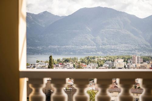  Panorama Deluxe Double or Twin Room with Balcony and Lake View