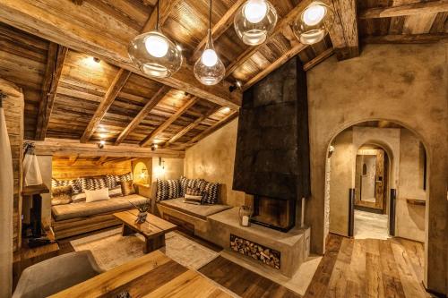 Luxury Suite