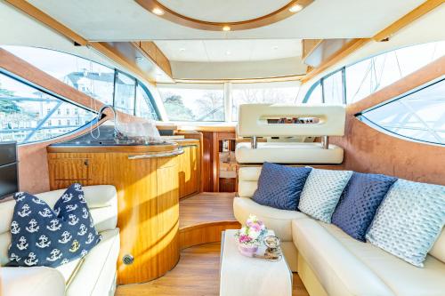 Luxury Motor Yacht II