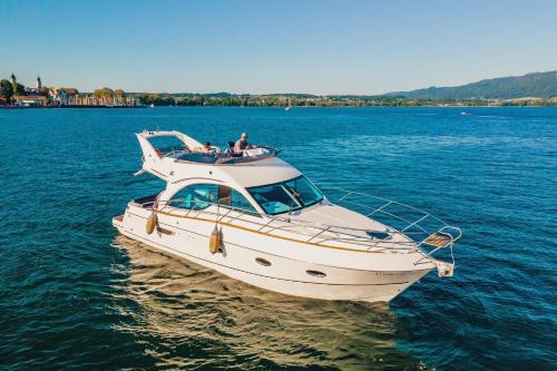 Luxury Motor Yacht II