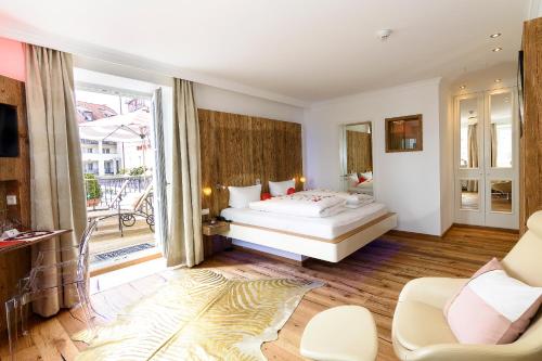 Deluxe Double room with Balcony