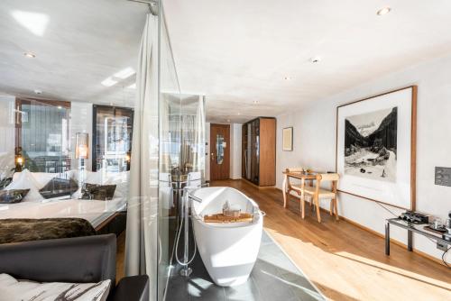 Royal Suite with Matterhorn View