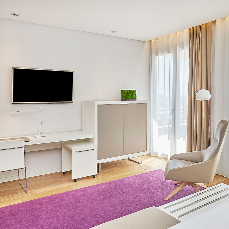 Premium Double or Twin w/View & Terrace