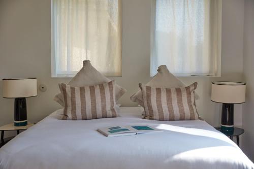 Superior Double/Twin Room with Sea View 