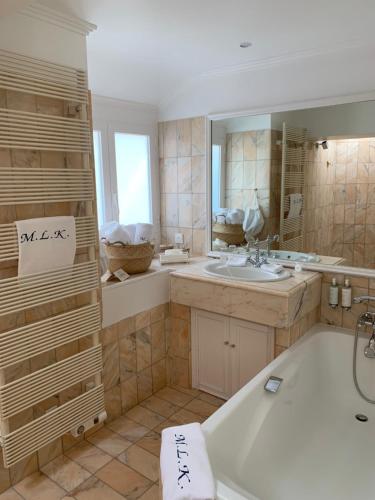 Family suite