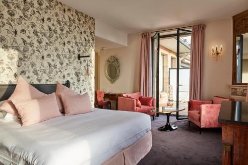 Deluxe Double or Twin Room with Sea View