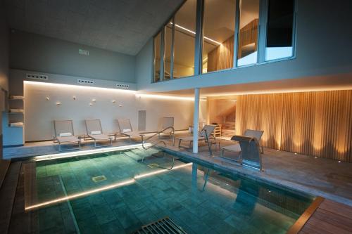 Deluxe Suite with Access to the Spa