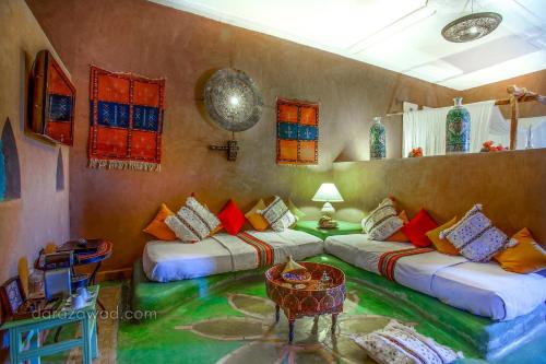 Family Room (2 adults + 2 children)