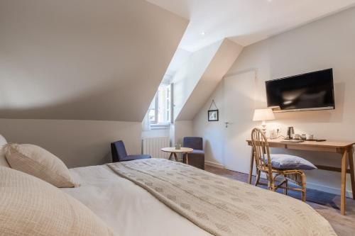 Standard Room with Spa and private Beach Access