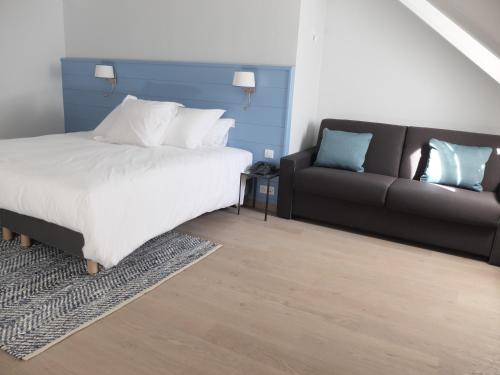 Comfort Family Room with free spa access