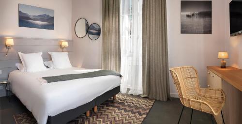 Double or Twin Room with Free Spa Access - Green