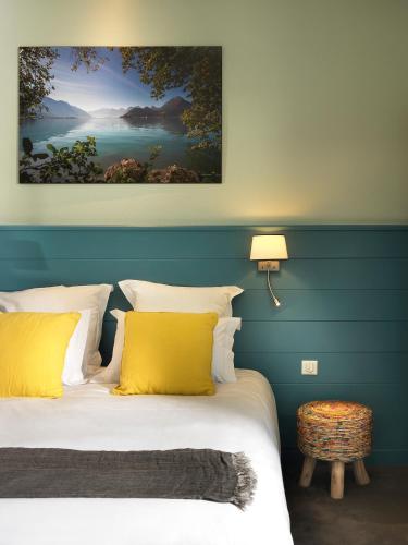 Privilege Double or Twin Room with Lake View with free spa access