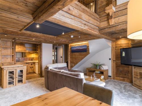 Family Suite with Lake View