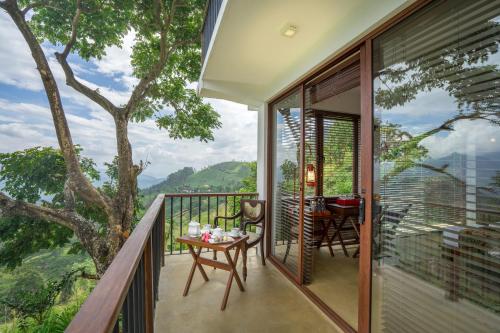 Deluxe Tent with Mountain view