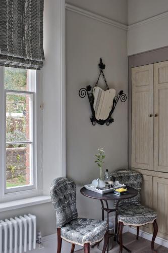 Luxury Double Room with Garden View - First Floor
