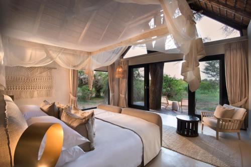 Superior Luxury Room