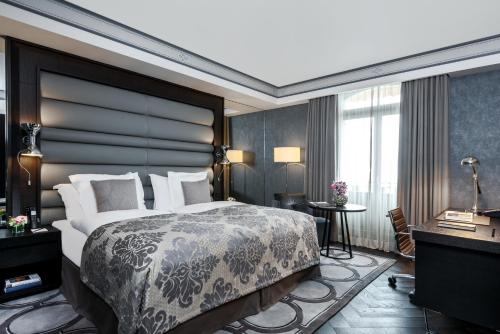 Savoy Executive room with Lake view