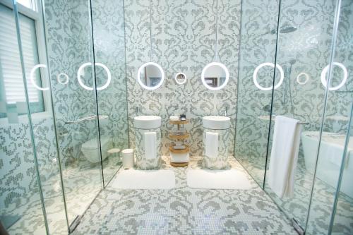 King Room 8