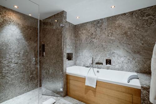 Annapurna Suite