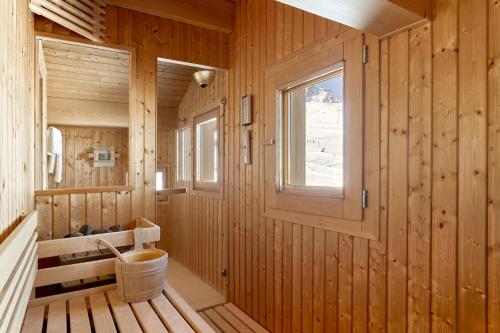 Everest Suite