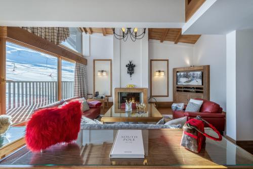 Everest Suite
