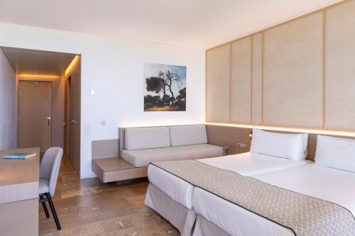 Standard Double Room (3 Adults)