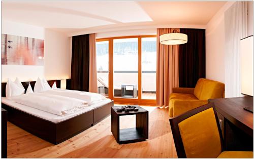 Superior Double Room With Balcony