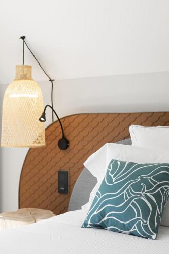 Room - Forest Side