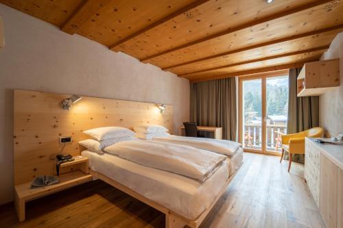 Comfort Double Room with Balcony