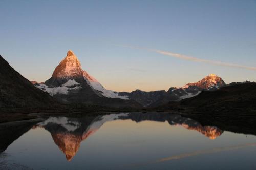Deluxe Double Room with Matterhorn View